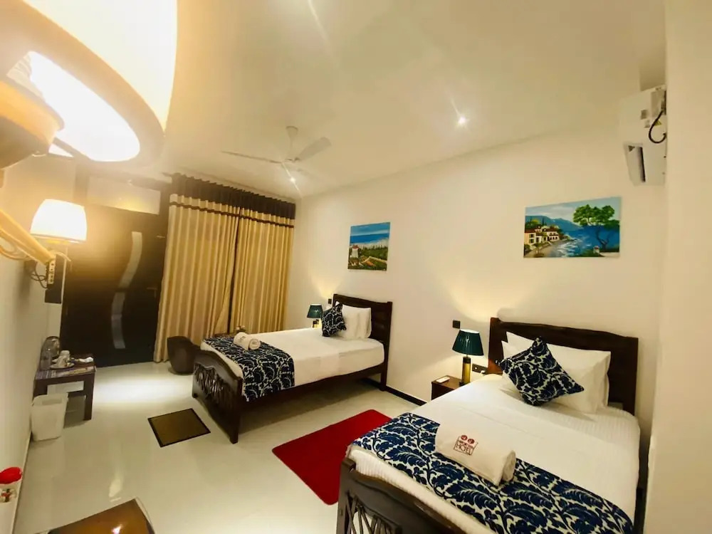 Airport Faith Hotel