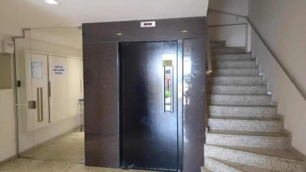 Apartamento de Cobertura frente para o mar Itapema