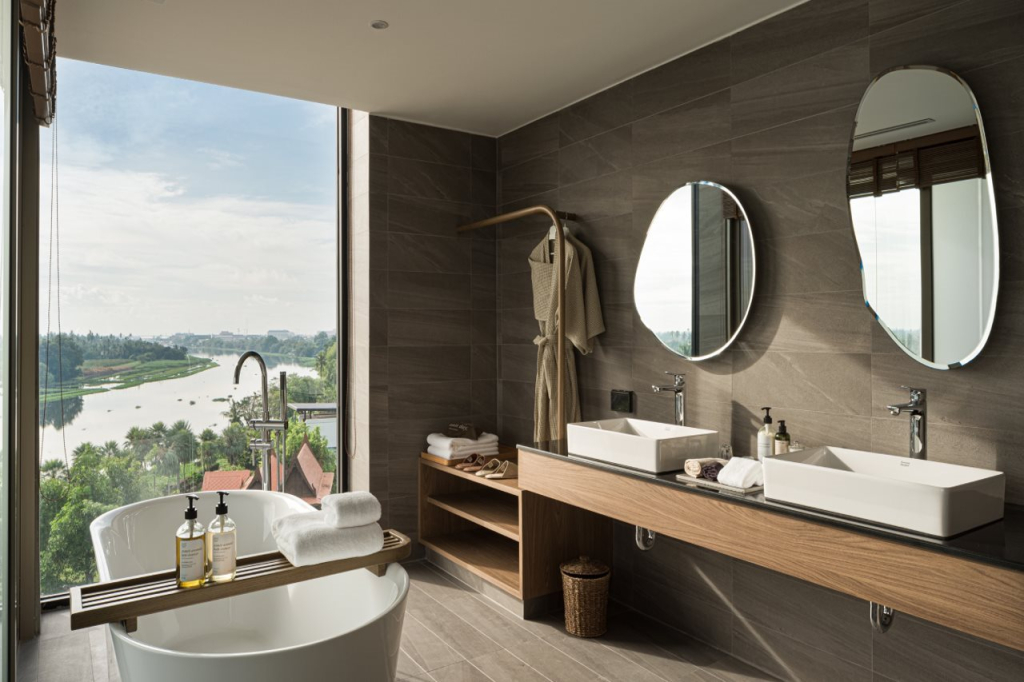 neera retreat hotel
