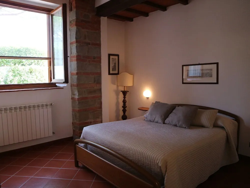Attractive Holiday Home With Pool, Terrace, Garden, Barbecue