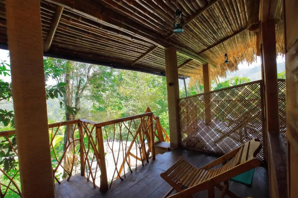 The Winsome & Tree House