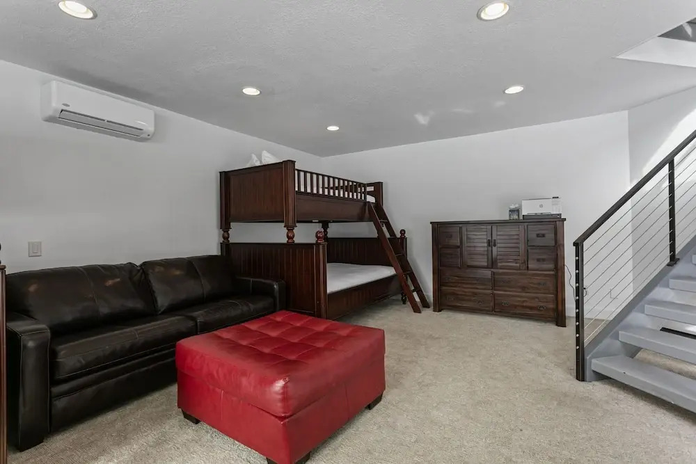 1688 - Five Bedroom Condo with Hot Tub Pinnacle by Deer Valley Resort