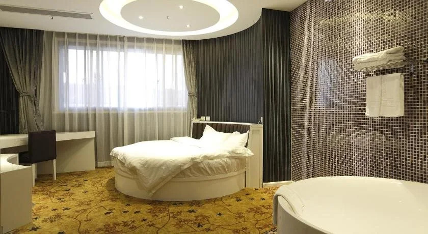 Super 8 by Wyndham Changzhou Huai De Qiao