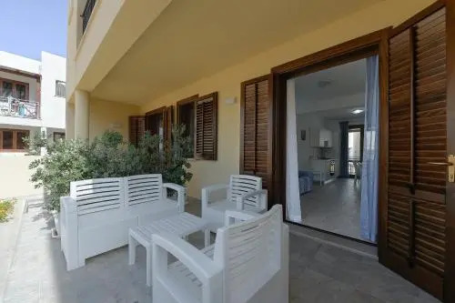Voglia di mare Low cost/Mapo-Tamarindo