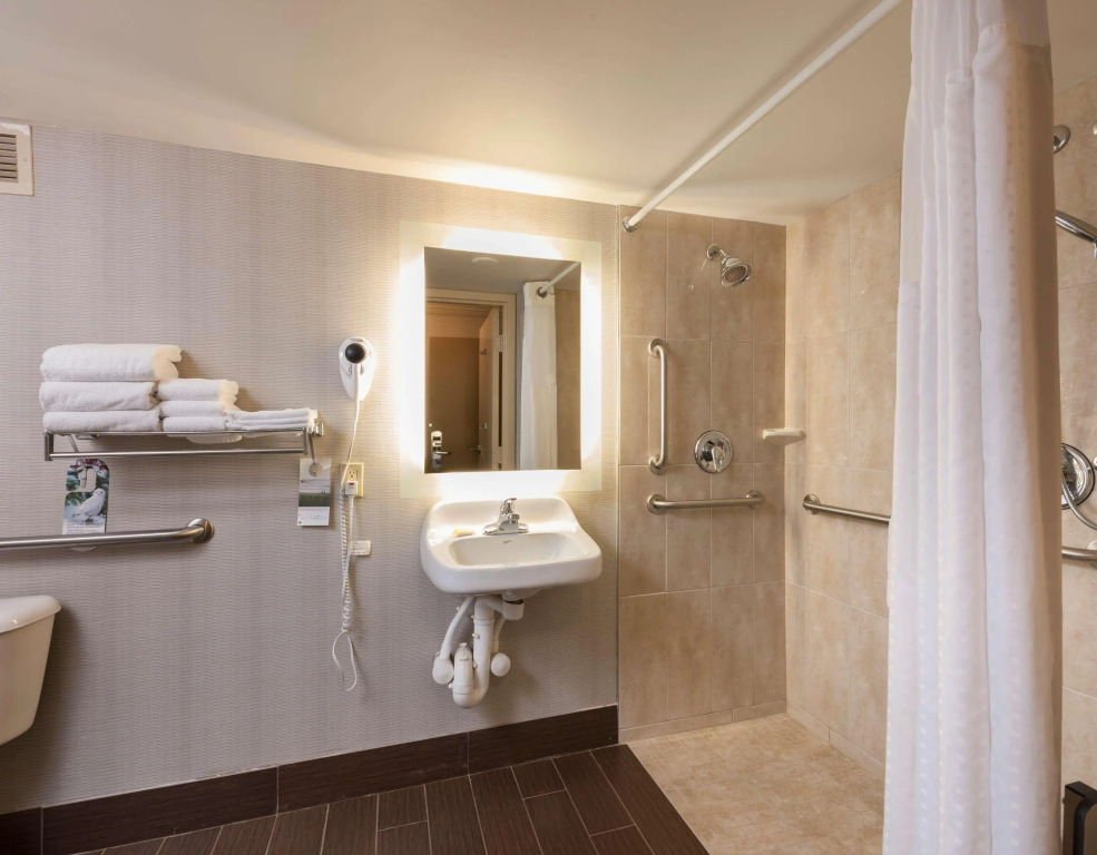 Best Western Plus Strongsville Cleveland