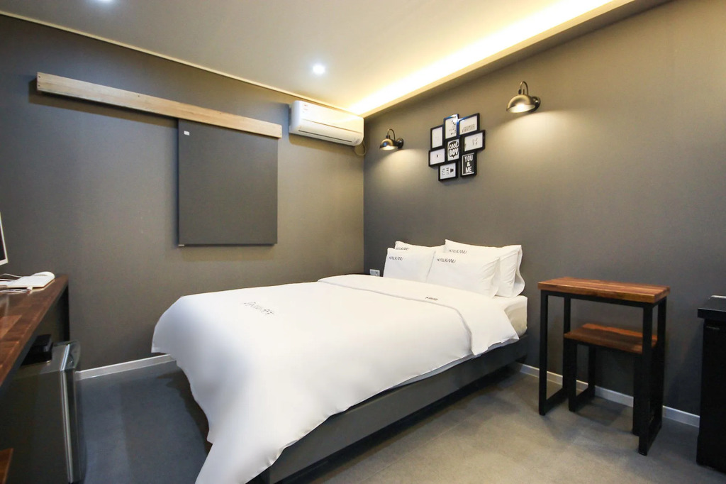 Kanu Hotel