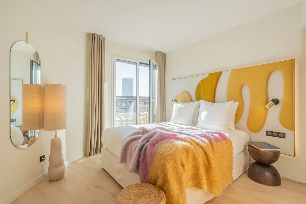 Yuna Porte-Maillot - ApartHotel