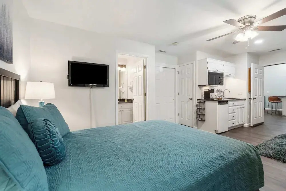 Retreat by Design - Resort Amenities
