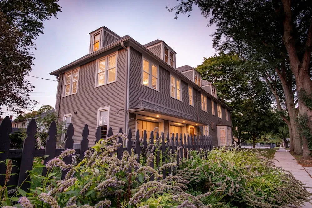 Valparaiso Inn B&B