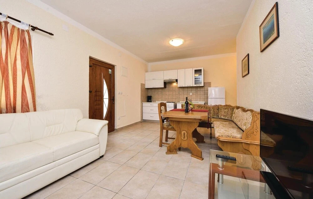 Stunning Apartment in Vir With 1 Bedrooms, Wifi and Outdoor Swimming Pool