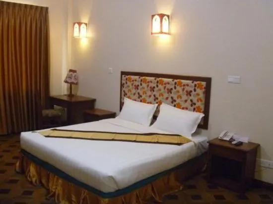 Royal Lotus Hotel