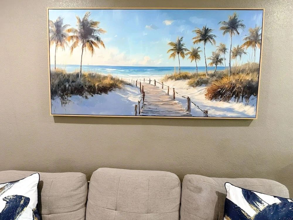 Bright 2BR Apt in Cape Coral Near Caloosahatchee River U102
