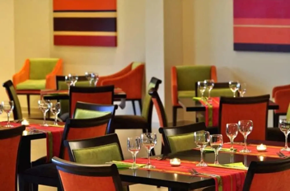 Howard Johnson Hotel Piedras Moras