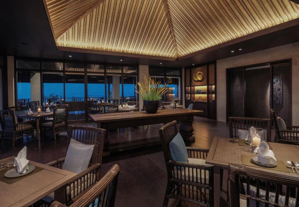 Отель Raffles Bali