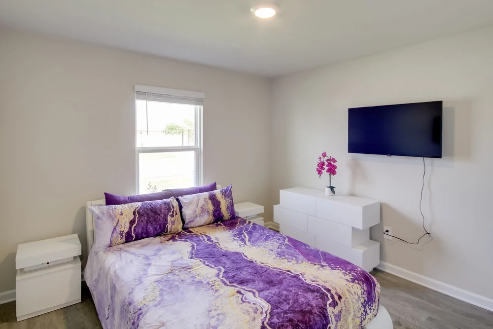 3 Mi to Steve's Marina: Long Beach Home w/ Patio