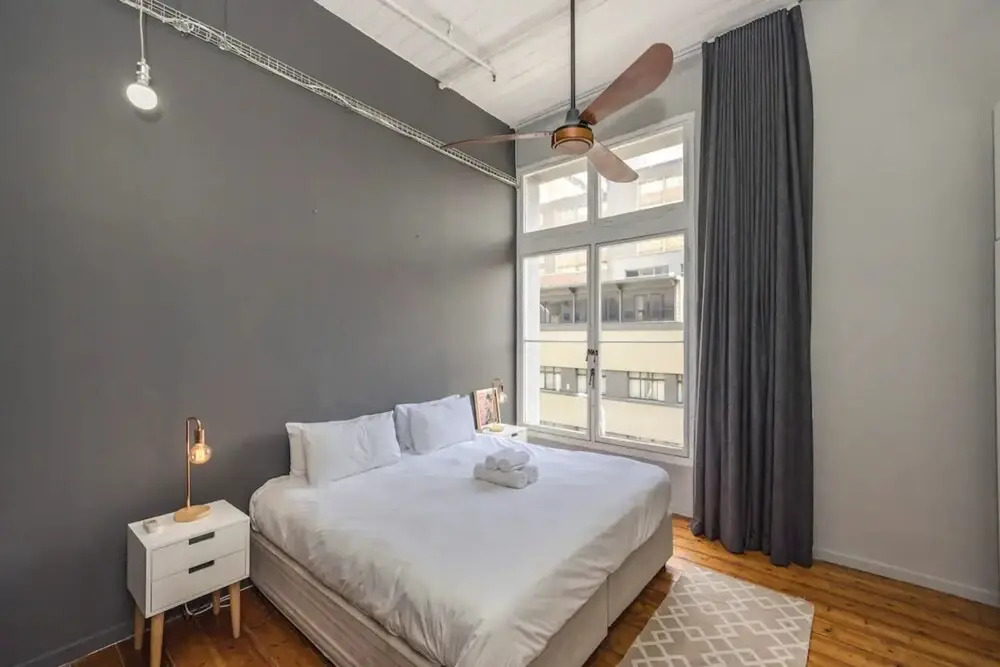 Modern Minimalism 2 Bedroom Apartment Near the Castle of Good Hope