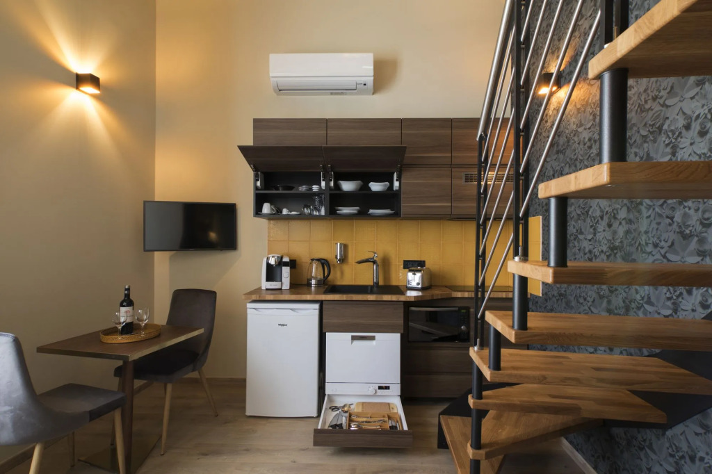 Villa Erizio Aparthotel - a bucolic and urban break