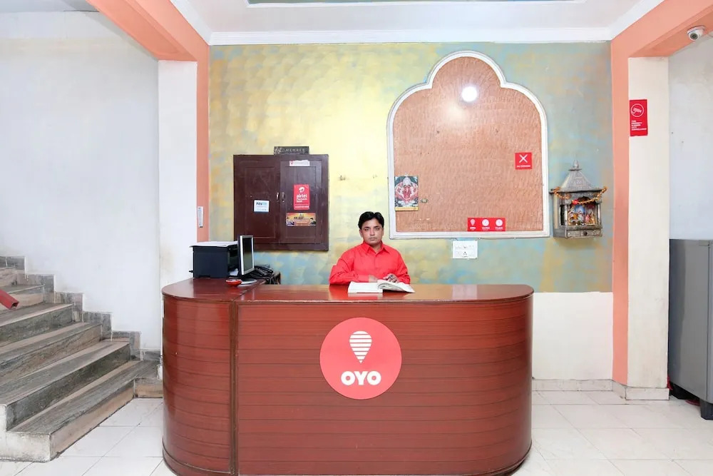 OYO 10239 Holiday INN Paradise