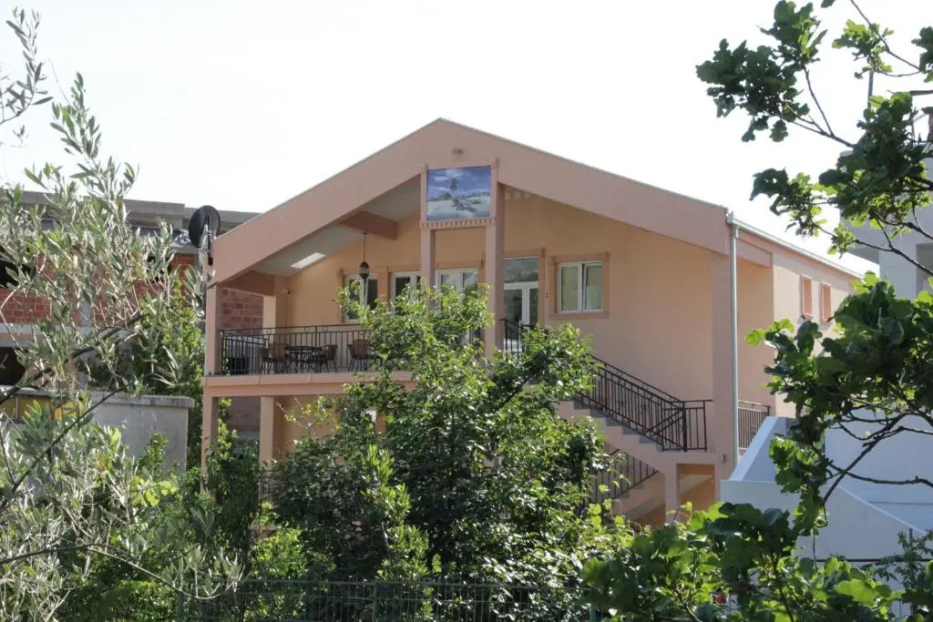 Apartments Centar Sutomore