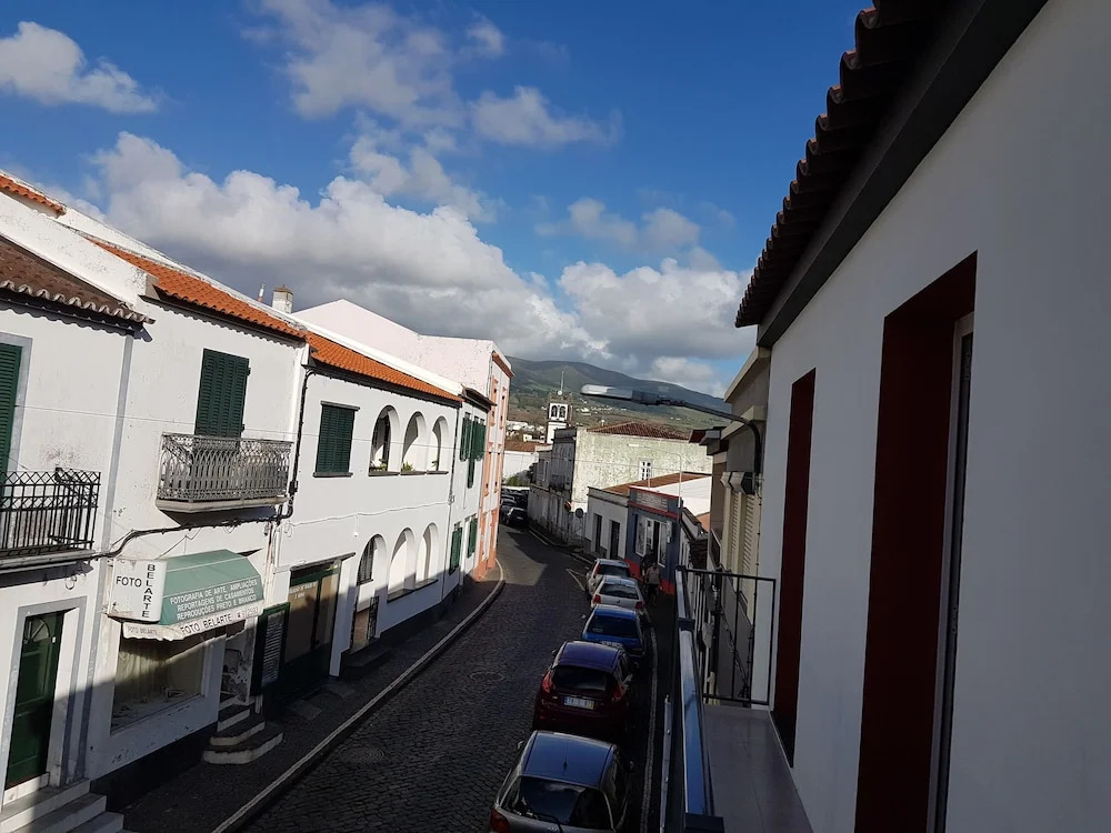 Home Azores - Lagoas Place