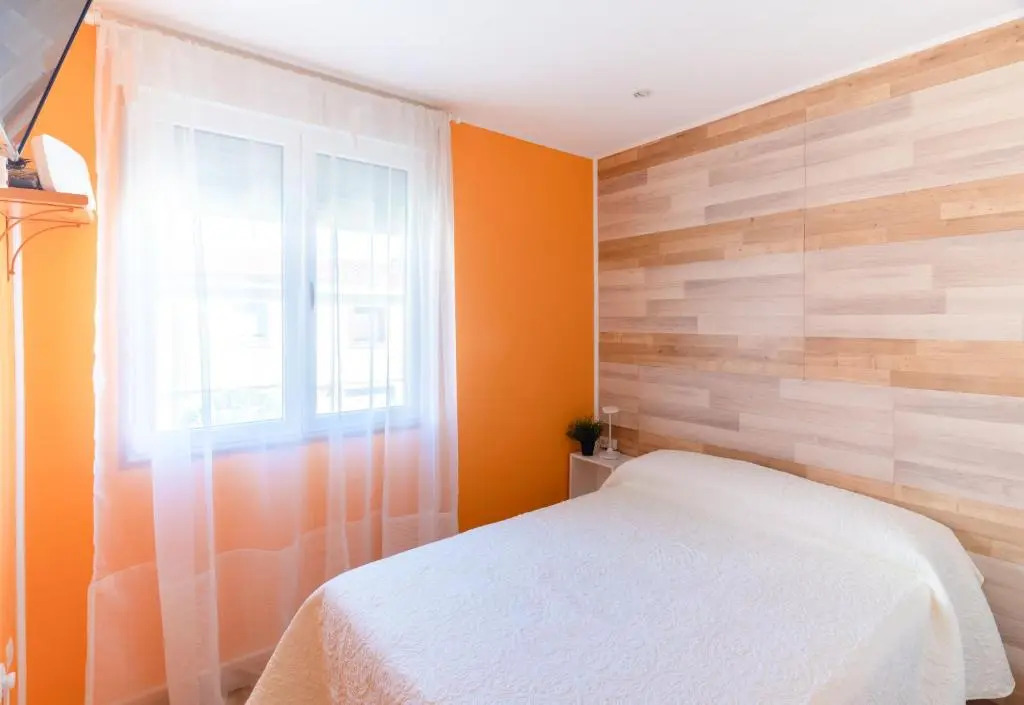 Housingleón - Casa Nueva a 400 metros de la Plaza Mayor
