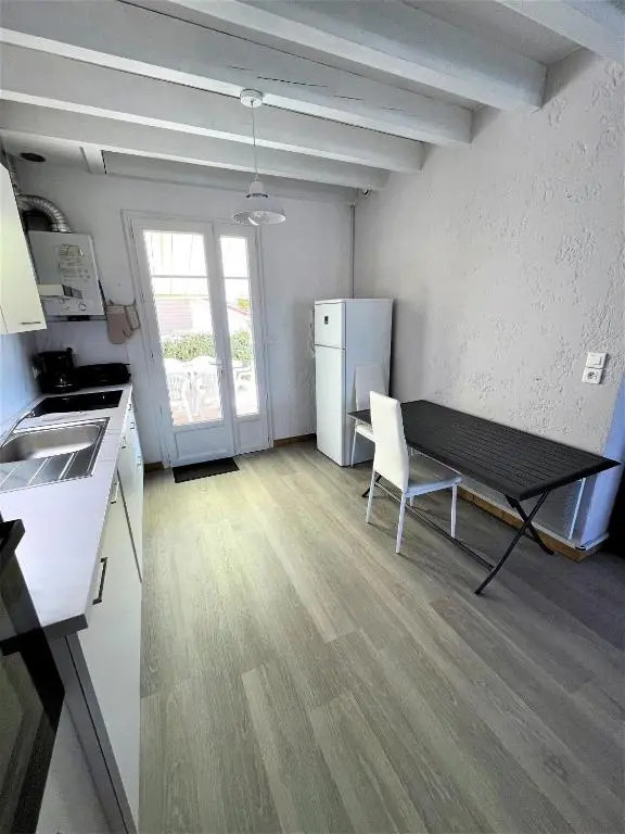 Réf 277 Seignosse LES BOURDAINES , à proximité immédiate de la plage, Villa patio classée 2 étoiles , 8 personnes