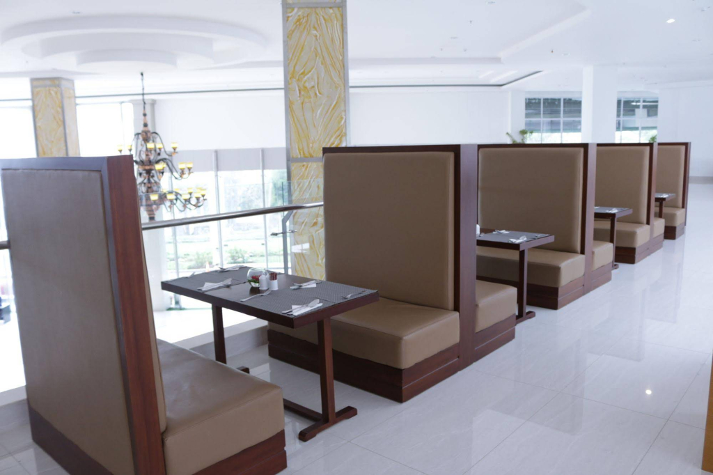 Le Eminence Puncak Hotel Convention & Resort