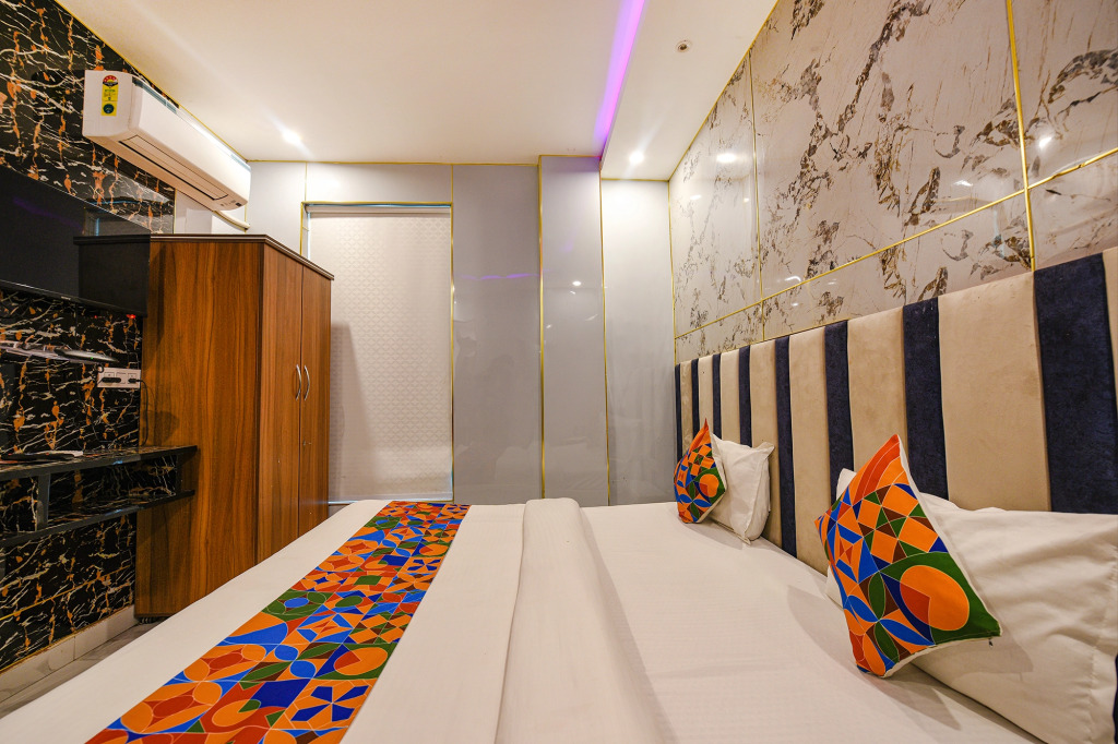 FabHotel The Dreams