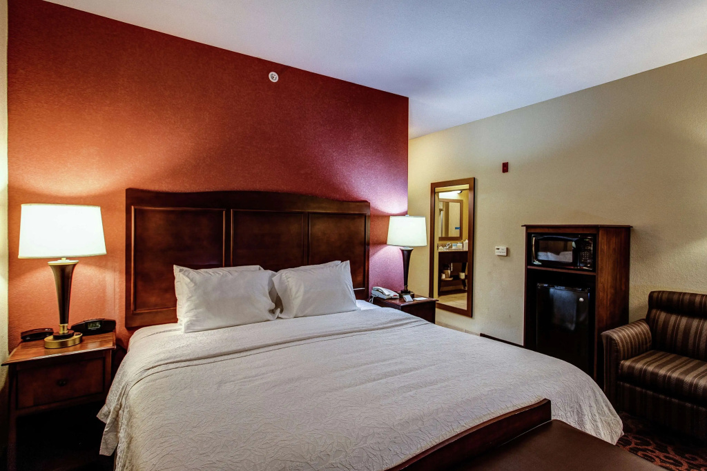 Hampton Inn Junction City