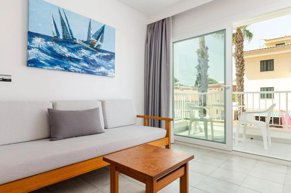 Mar Brava Apartments