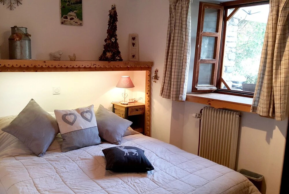 Apartment With 2 Bedrooms in Montrigon, With Wonderful Mountain View,