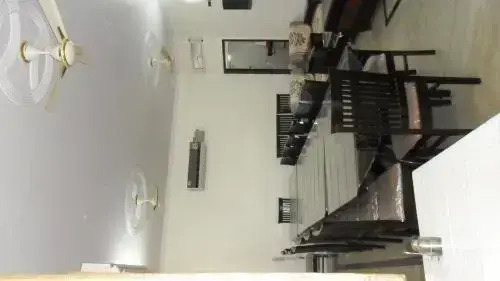 Raghav's Royal Residency