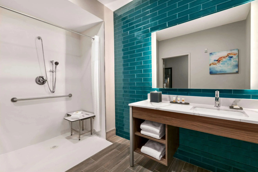 La Quinta Inn & Suites by Wyndham College Station North