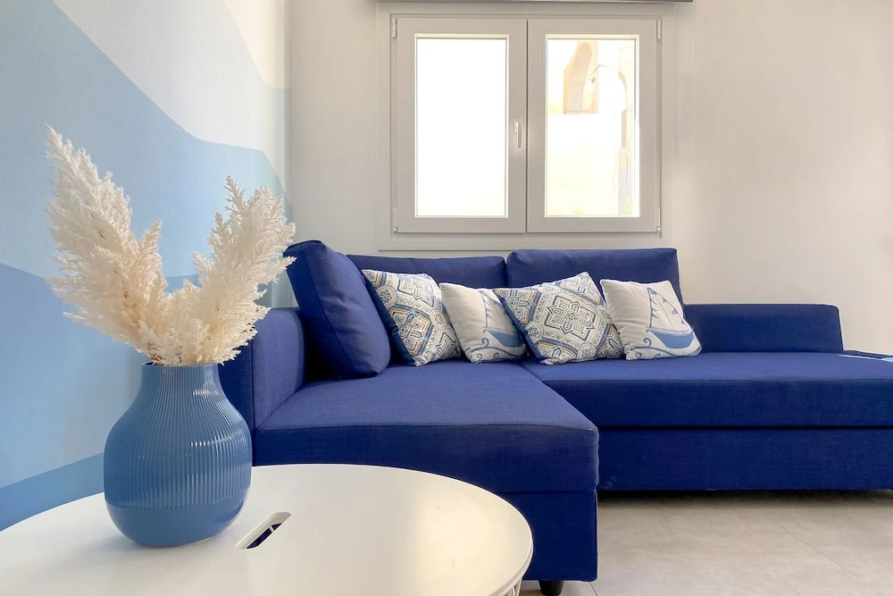 Phaedrus Living Napa Blue Luxury Flat