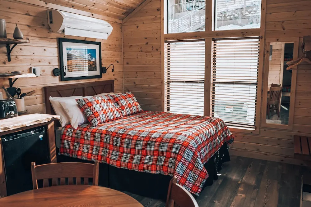 Powderhorn Lodging