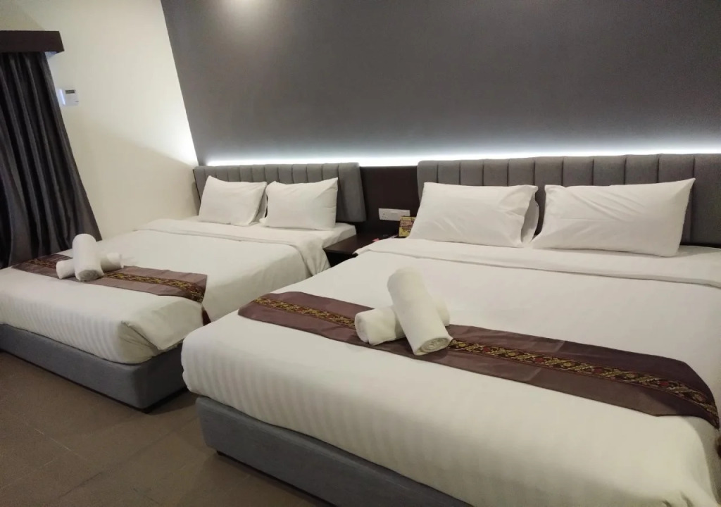 MQ Hotel