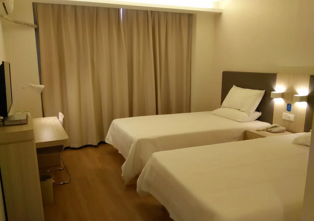 Hanting Express Qingdao Haier Industrial Park