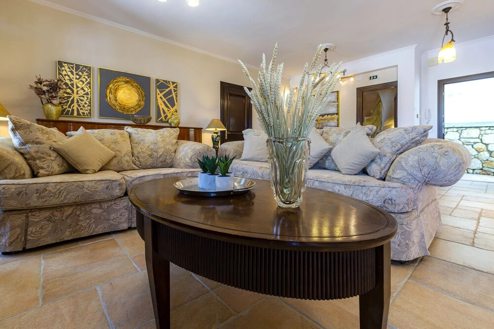 Solaris Methea Deluxe Suites