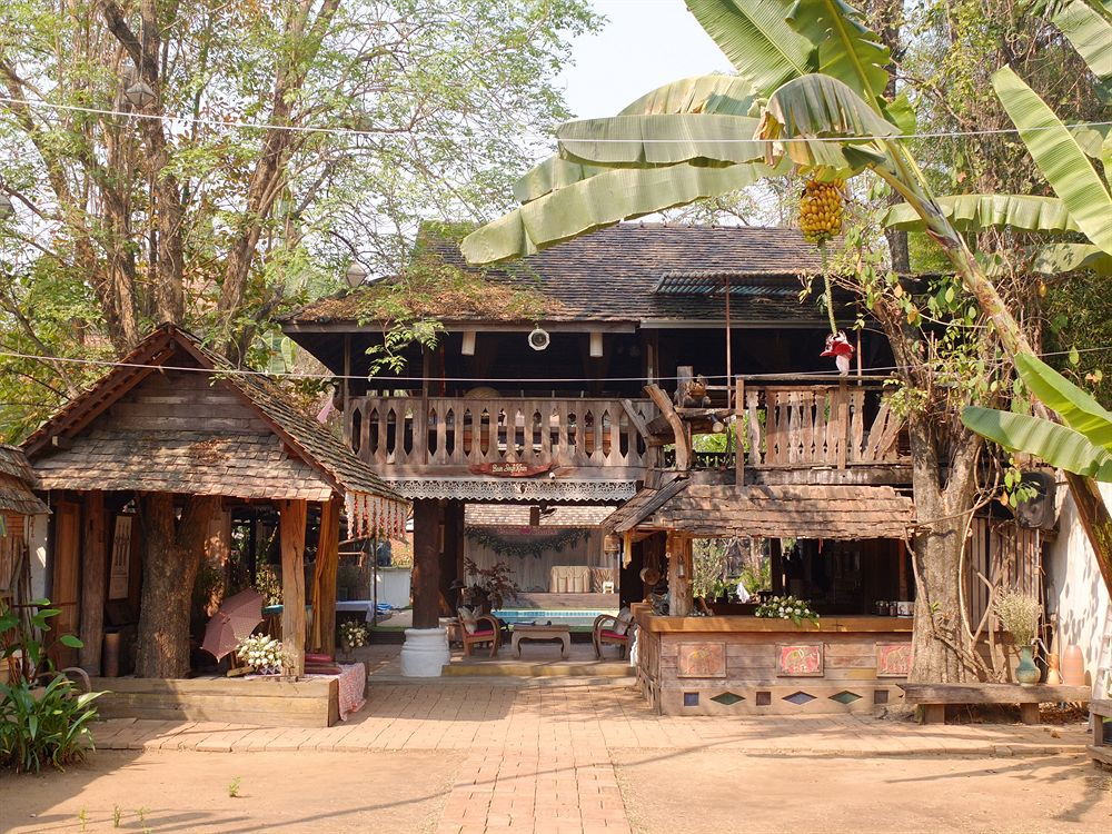Baan Singkham Resort
