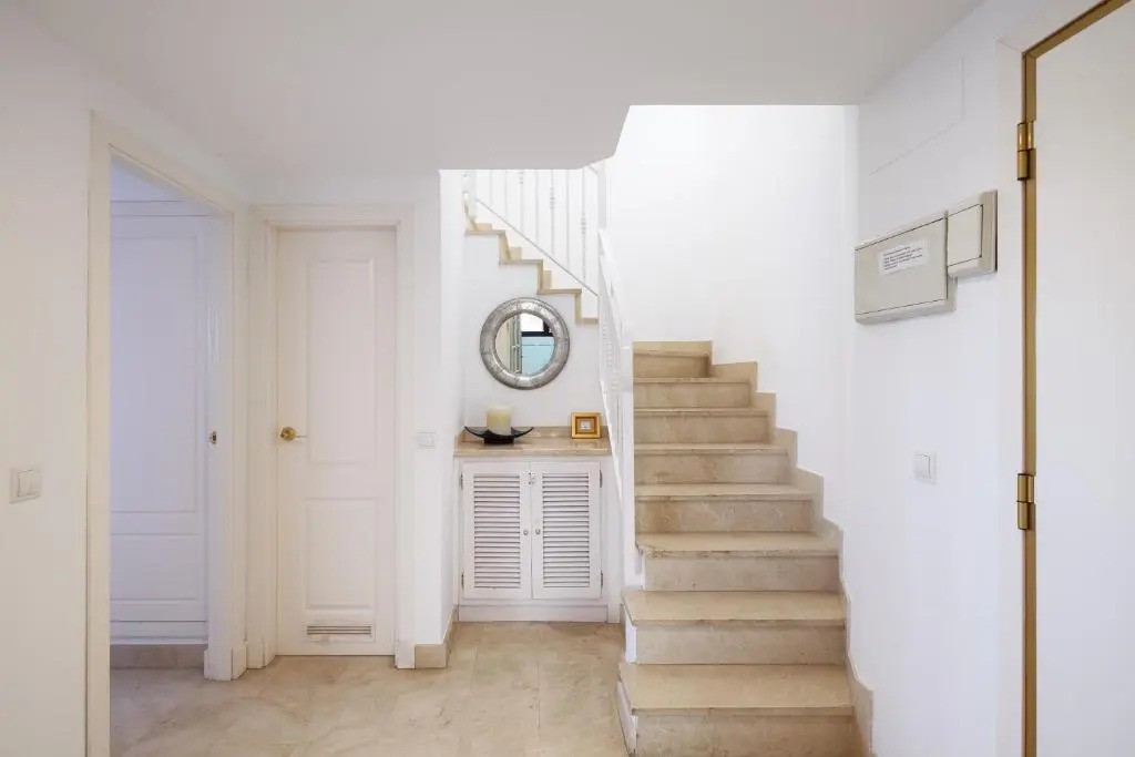 4 Bedroom Apartment in Noray, San Pedro Beach
