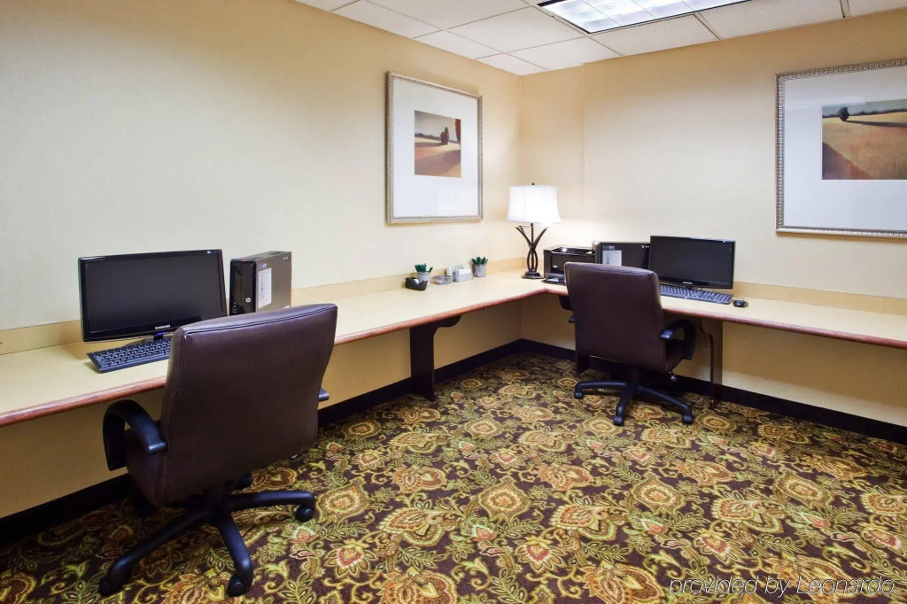 Country Inn & Suites by Radisson, Stone Mountain, GA