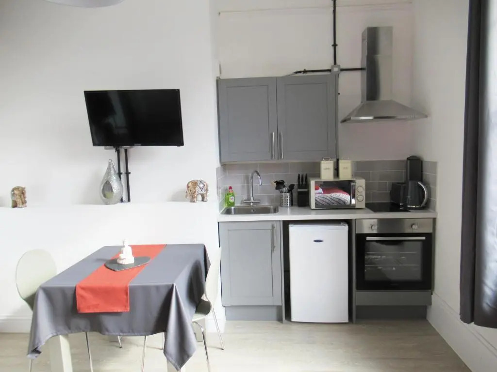 Queen Street Apartments