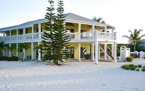 Aquamarine Beach Resort
