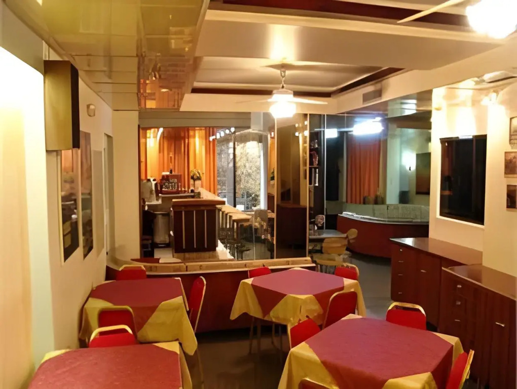 Claridge Hotel