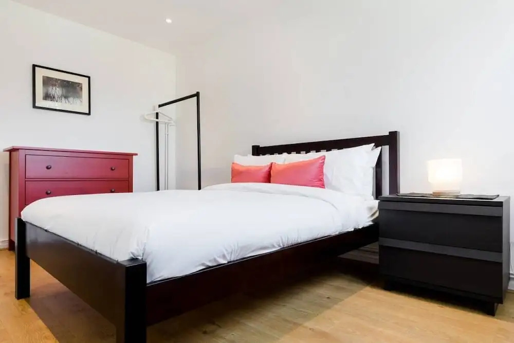 4 Bed House Central London Sleeps 8