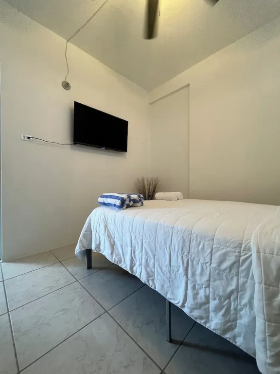 Surfer Steps Apartment