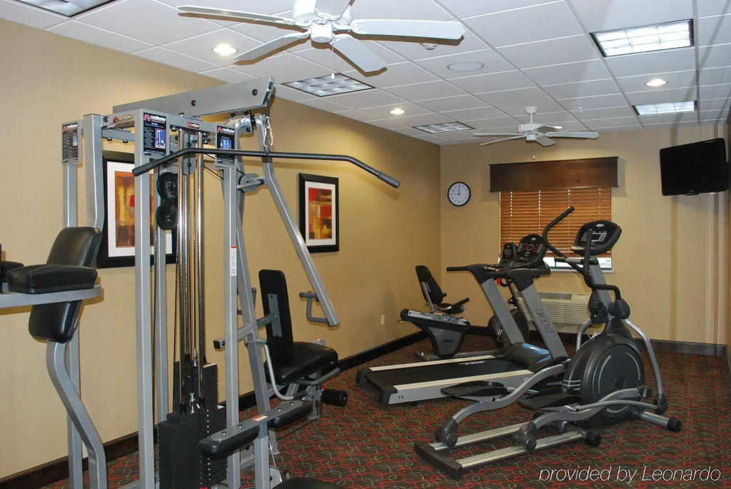 Holiday Inn Express & Suites Houston South - Near Pearland by IHG