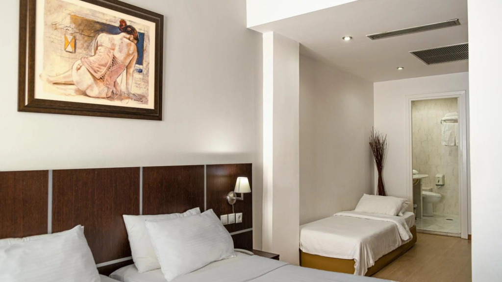 Blue Sea Hotel Alimos