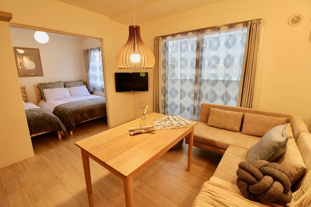 MonteLibro Room101