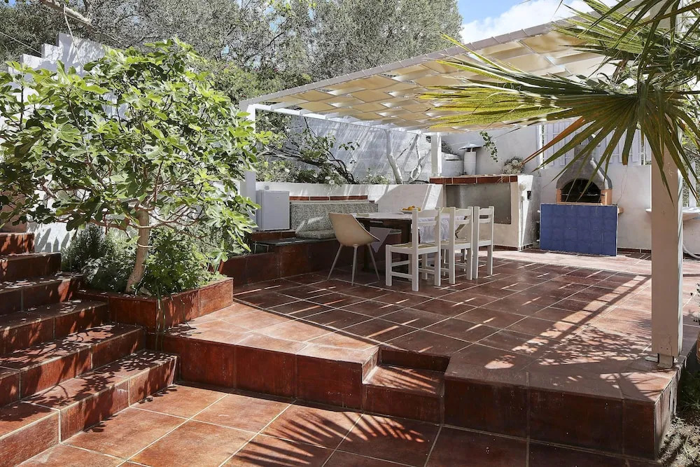 Longobardi Sea Front Villa Chania Greece